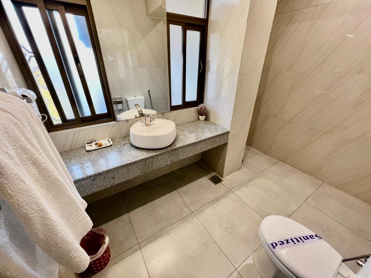 Hotel Shelton'S Ambassador Islamabad Zewnętrze zdjęcie